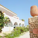 فندق مبيت وإفطار Il Varo A Mare بونتا بروتْشّيتّو