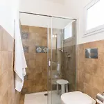 فندق مبيت وإفطار Il Varo A Mare 4*