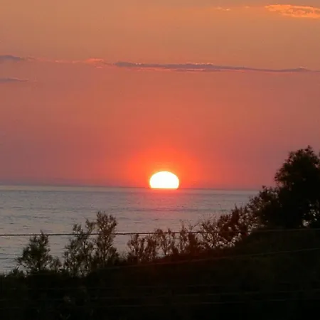 Il Varo A Mare 4*