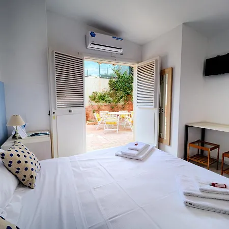 Il Varo A Mare Bed & Breakfast Punta Braccetto