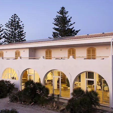 Il Varo A Mare Bed & Breakfast